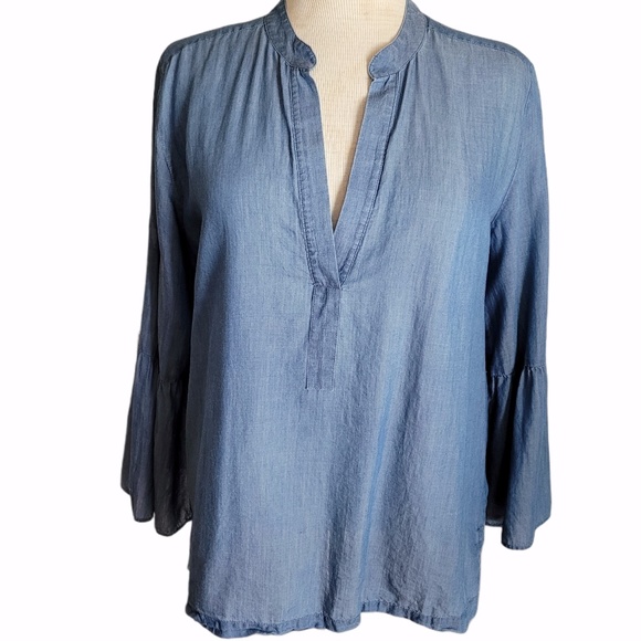 Ann Taylor The Softened Shirt Chambray Size M - Picture 1 of 7